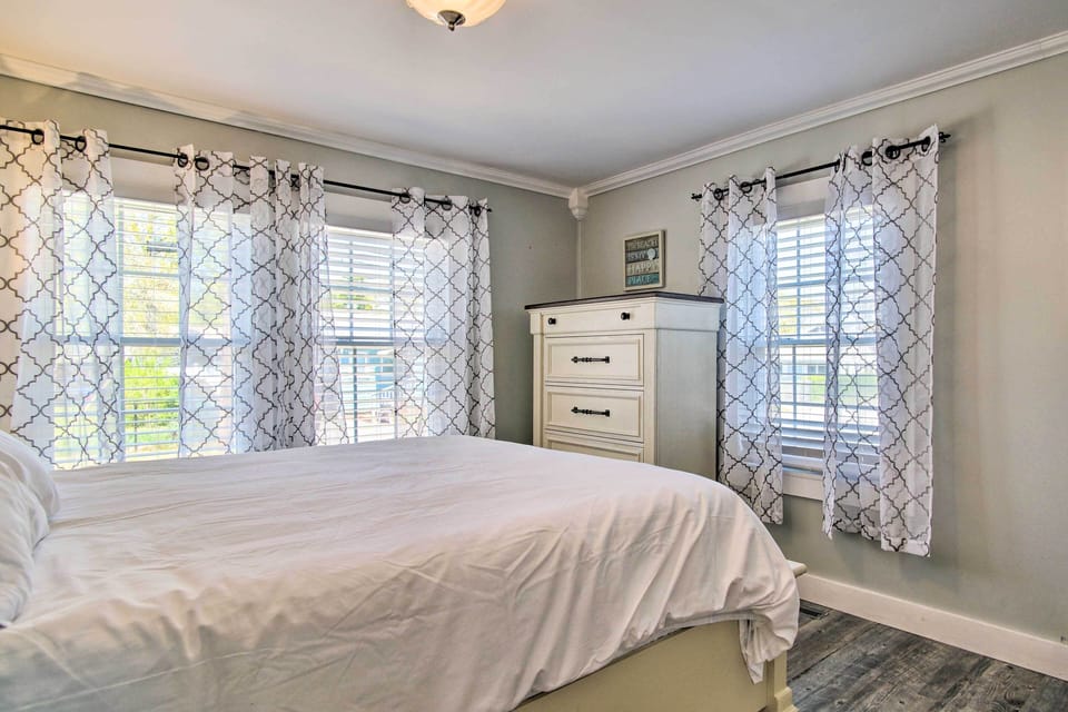 Cottage (2 Bedrooms) | Interior