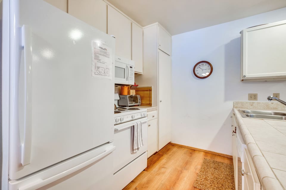Apartment (1 Bedroom) | Interior