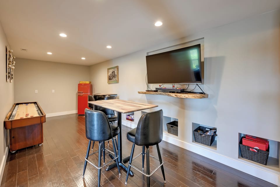 House (4 Bedrooms) | Interior