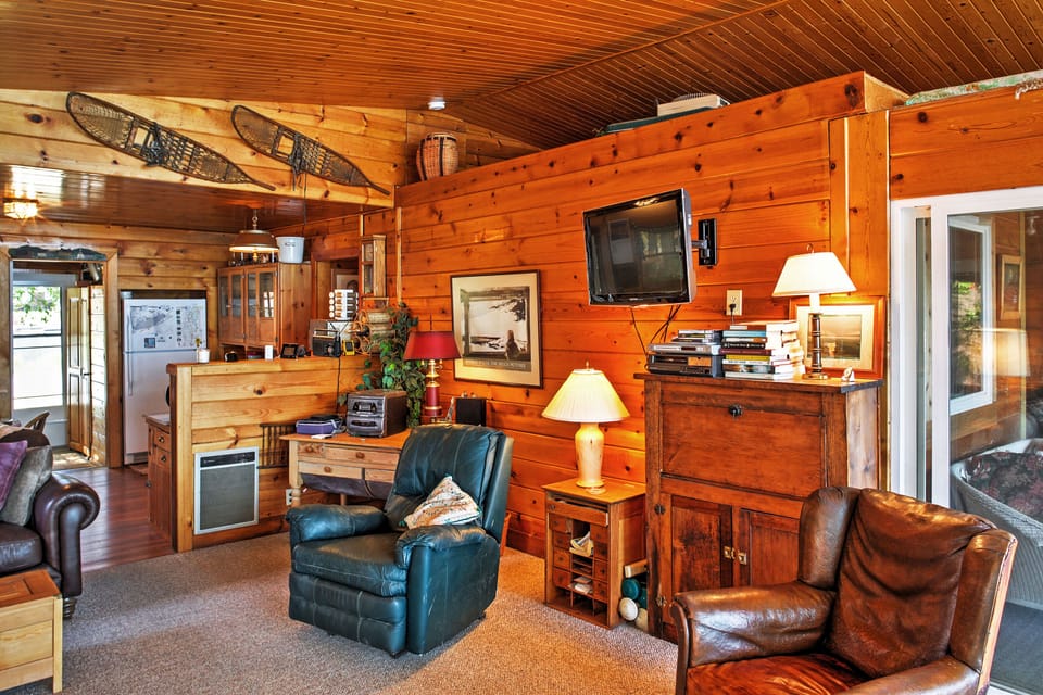 House (2 Bedrooms) | Interior