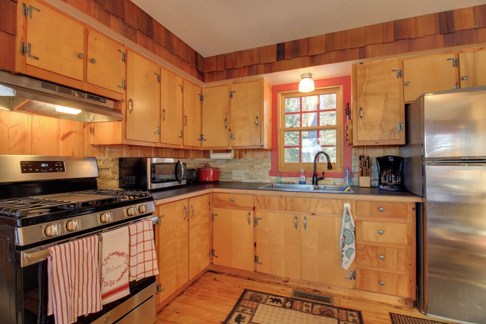 House (2 Bedrooms) | Interior