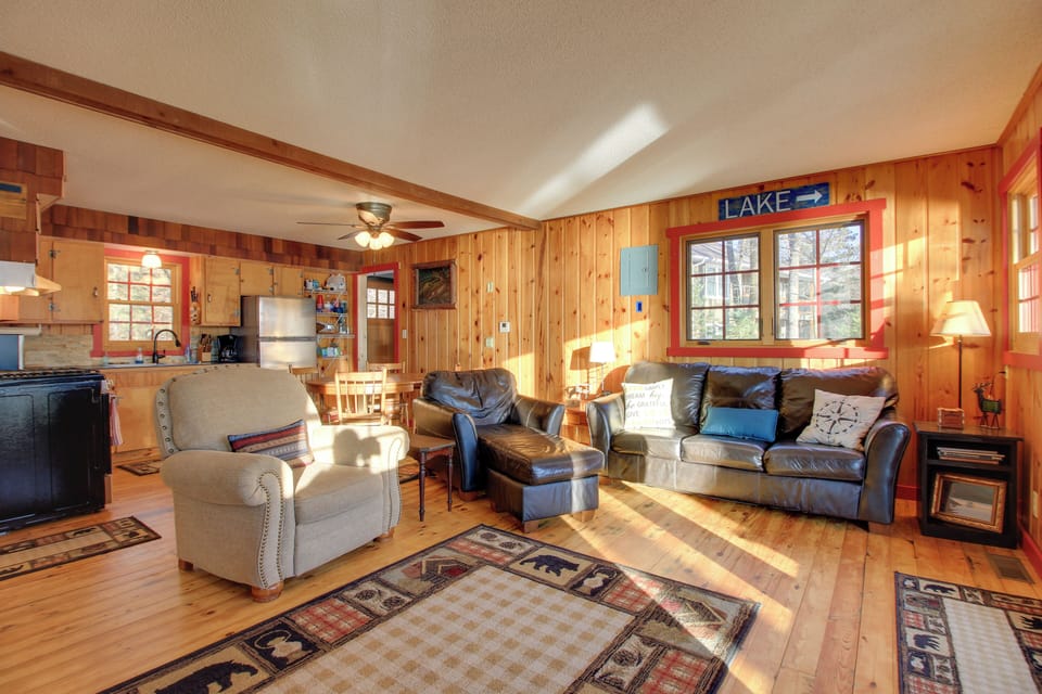 House (2 Bedrooms) | Interior