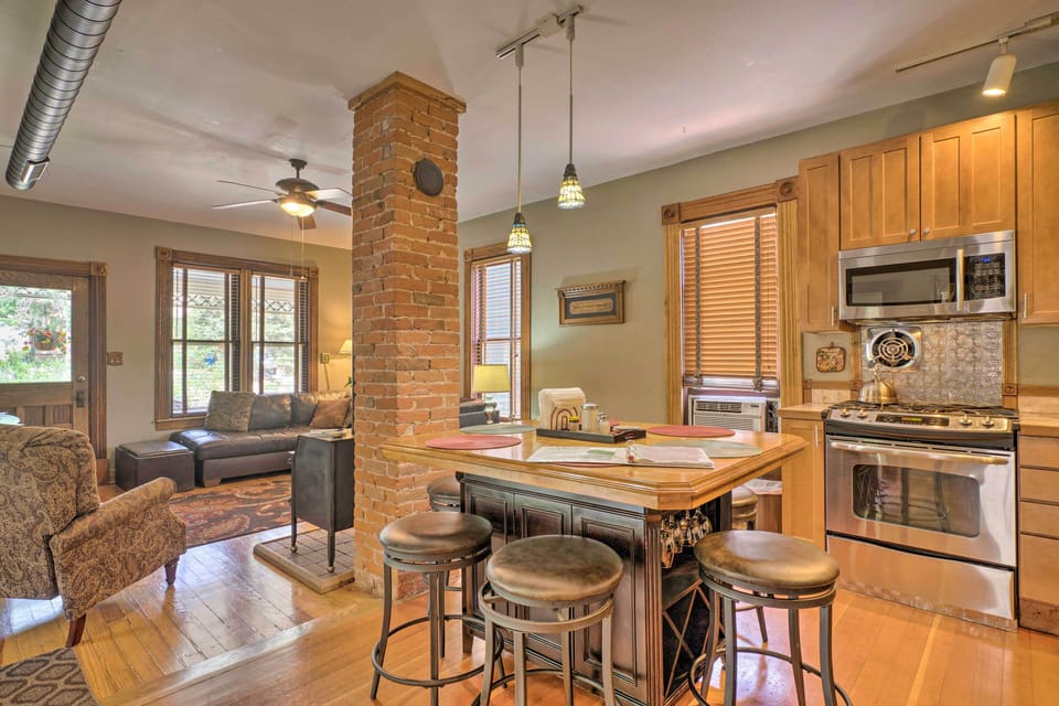 Cottage (2 Bedrooms) | Interior