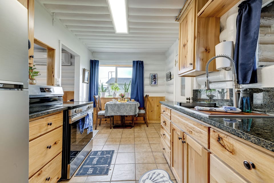 House (1 Bedroom) | Interior