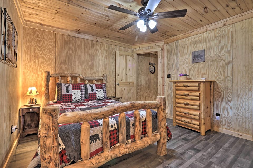 House (3 Bedrooms) | Interior