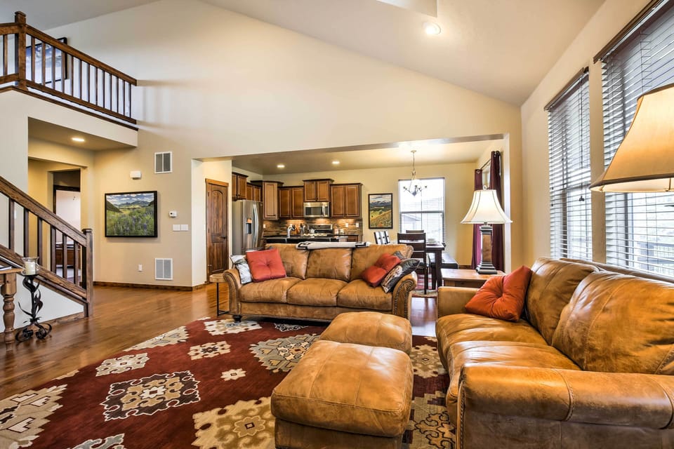 House (3 Bedrooms) | Interior