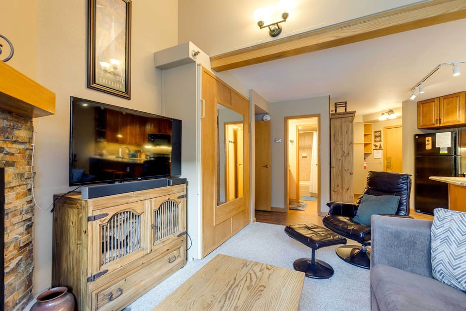 Apartment (1 Bedroom) | Interior