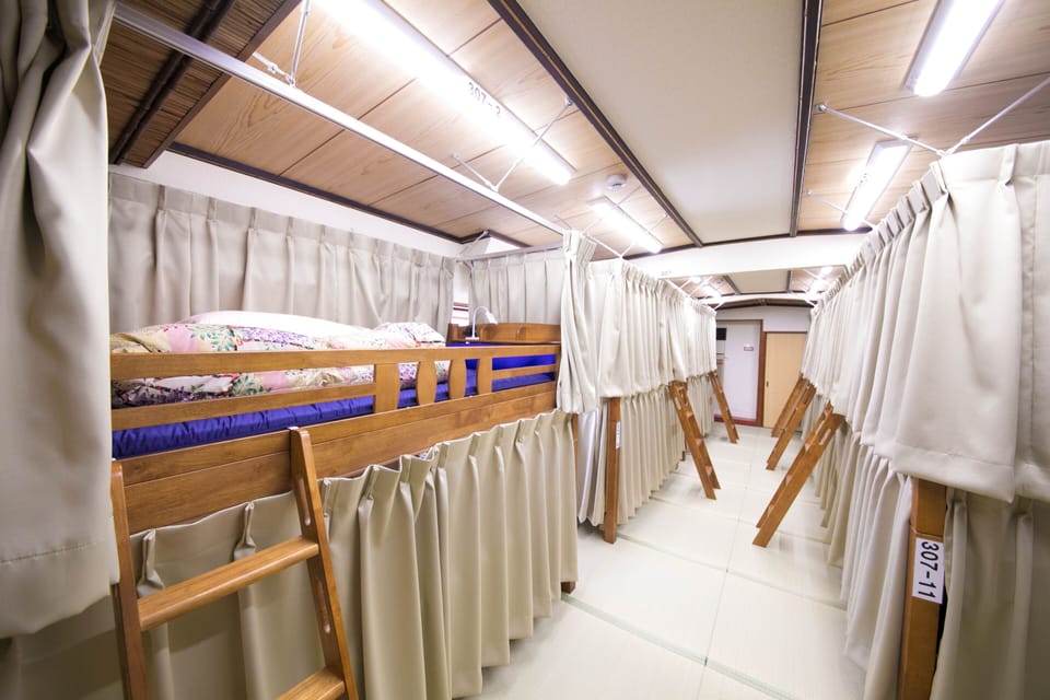 Basic Shared Dormitory B, Non-smoking | Blackout drapes, bed sheets