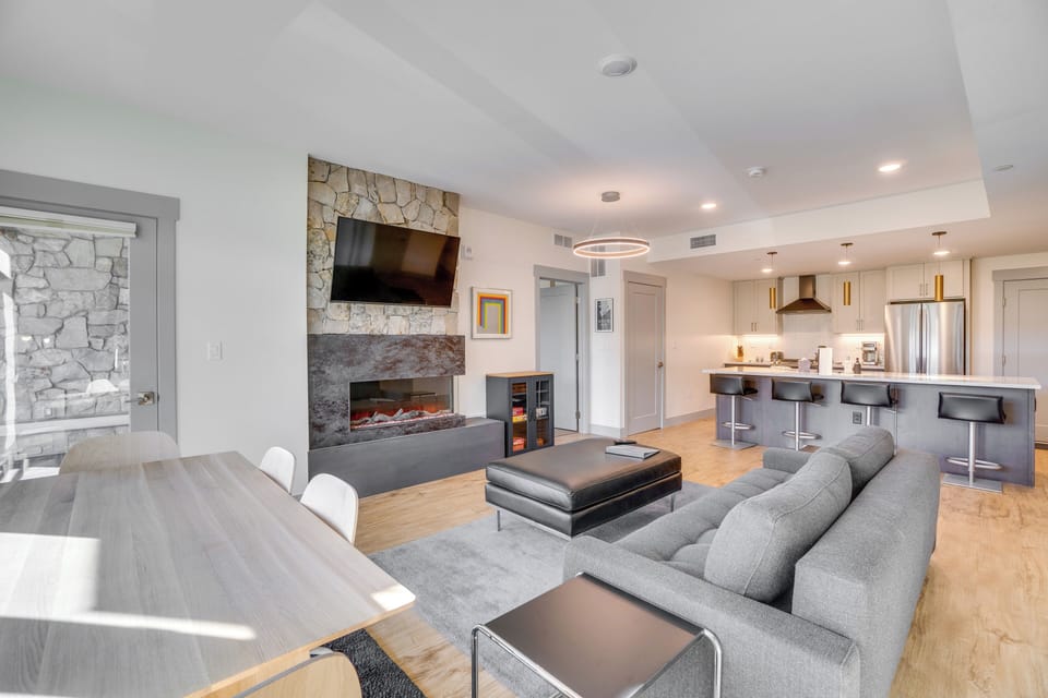 Apartment (2 Bedrooms) | Front of property