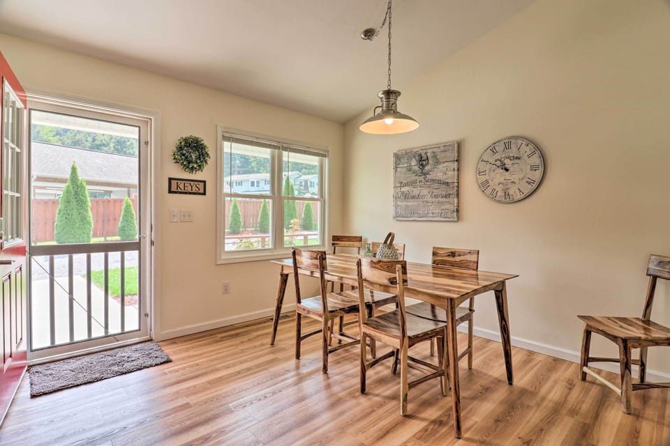 Cottage (2 Bedrooms) | Interior