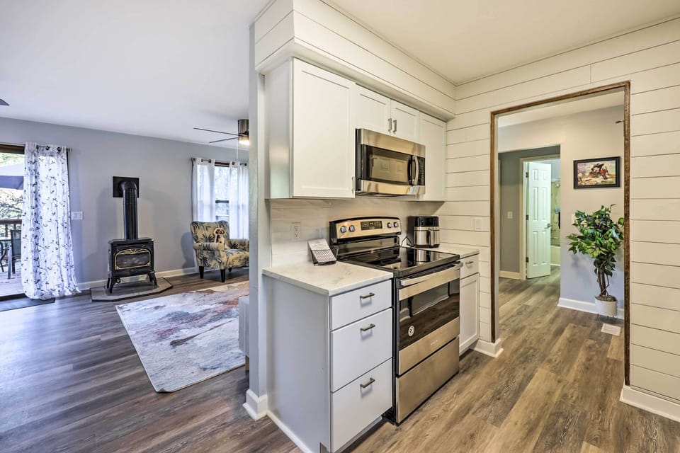 House (2 Bedrooms) | Interior