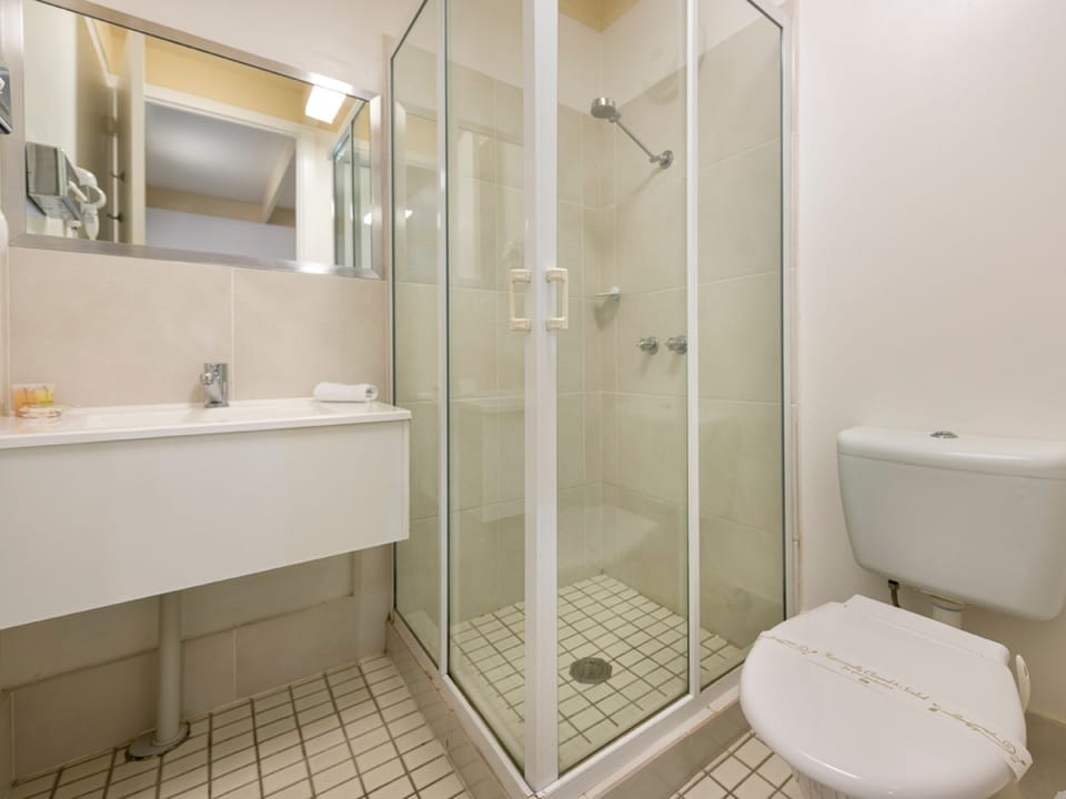 Sundown Villas Motel in Canberra