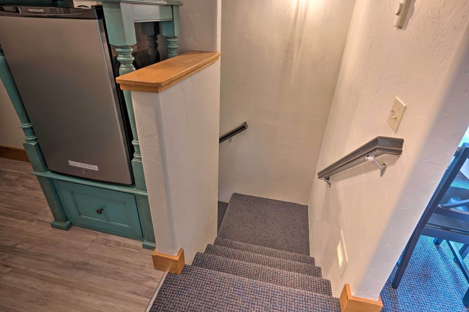 Apartment (1 Bedroom) | Interior
