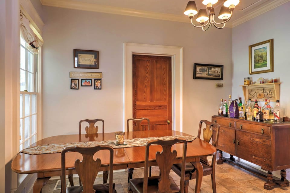 House (4 Bedrooms) | Interior