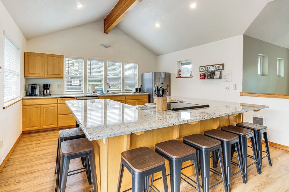 House (2 Bedrooms) | Interior