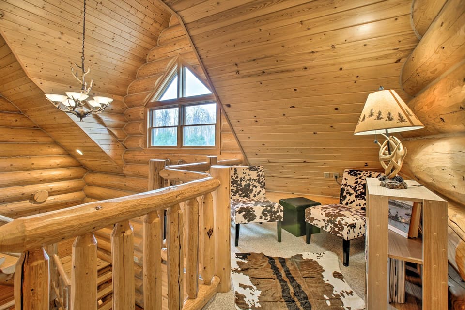 House (6 Bedrooms) | Interior