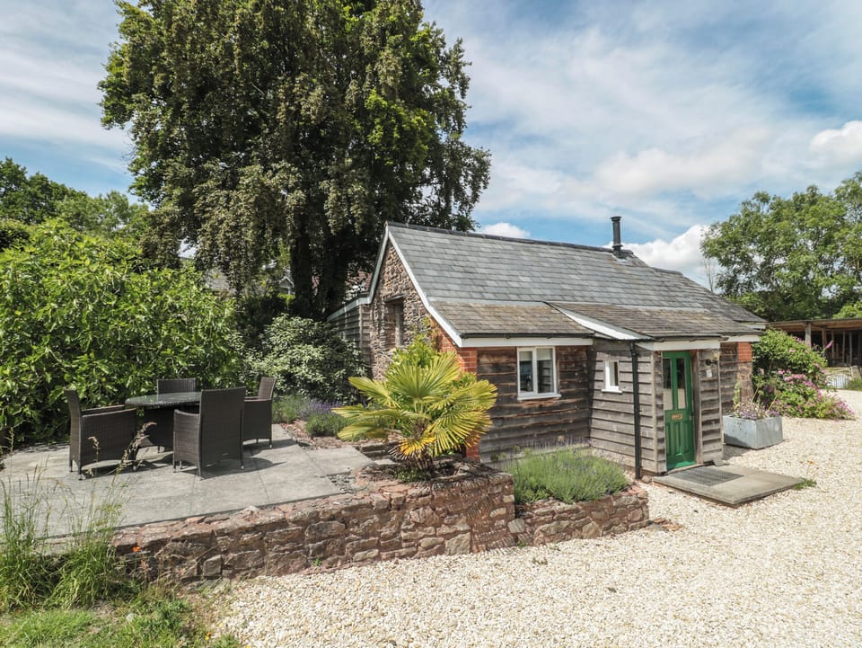 Cottage | Outdoor dining