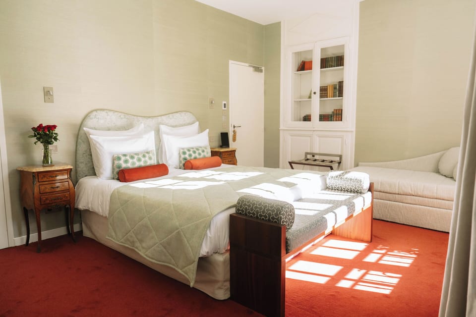 Junior Suite | Premium bedding, down comforters, in-room safe, desk