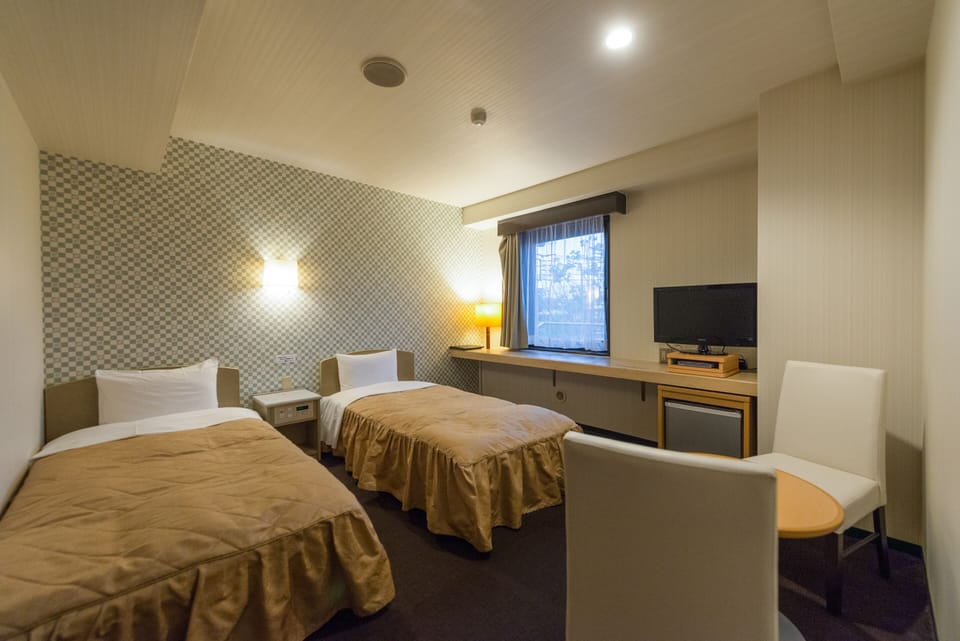 Individually decorated, desk, iron/ironing board, free WiFi