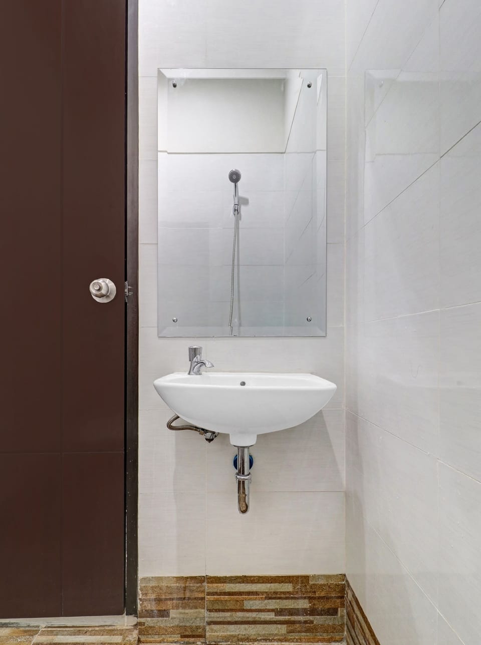 Standard Double Room | Bathroom | Shower