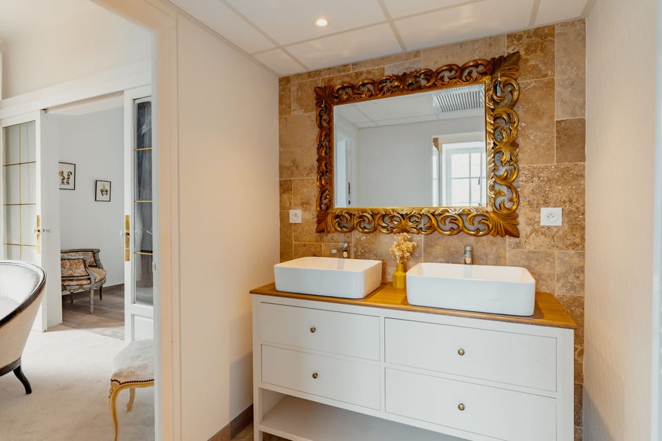 Suite La Maya | Premium bedding, in-room safe, individually decorated