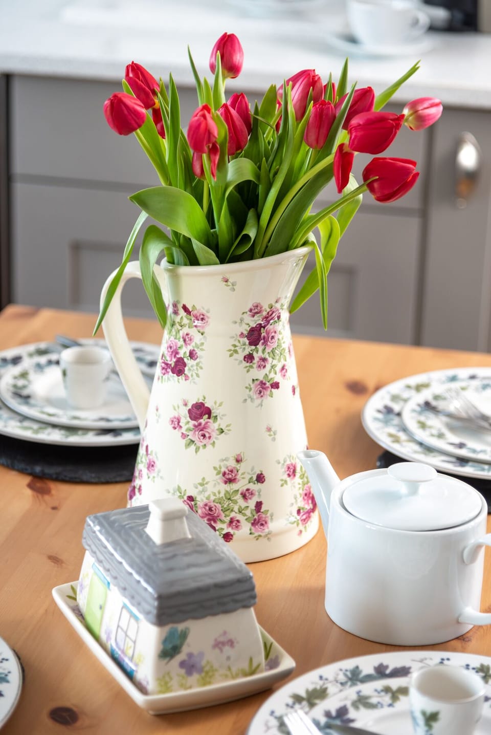 Cottage | Food and drink