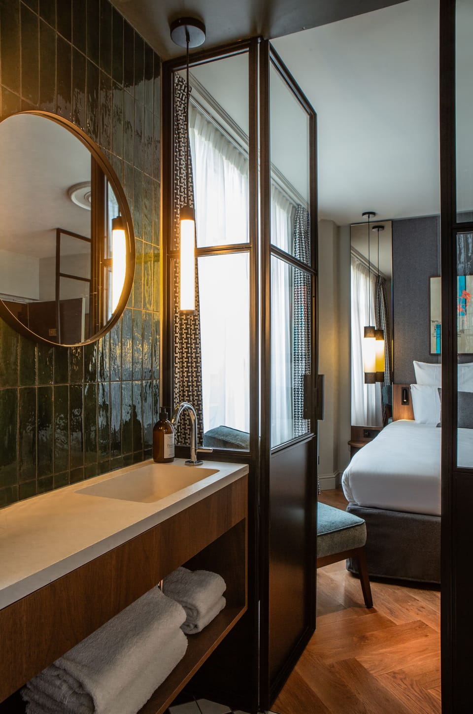 Premium bedding, in-room safe, blackout drapes, soundproofing