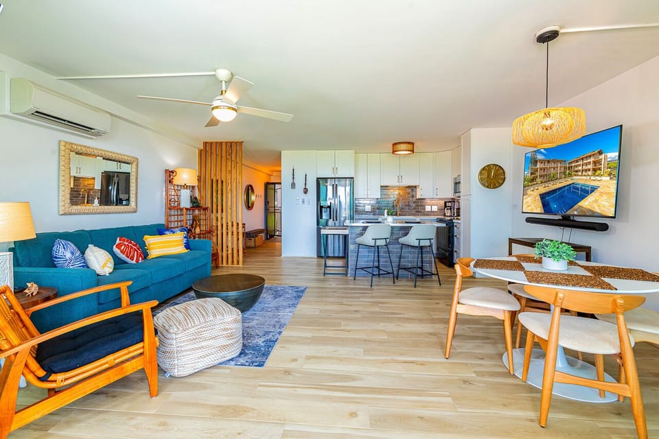 Open concept brings in the airflow and natural light.
