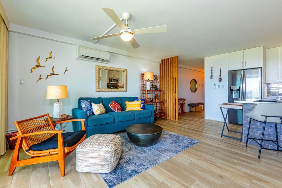  Homelike setting throughout the living dinning and kitchen area