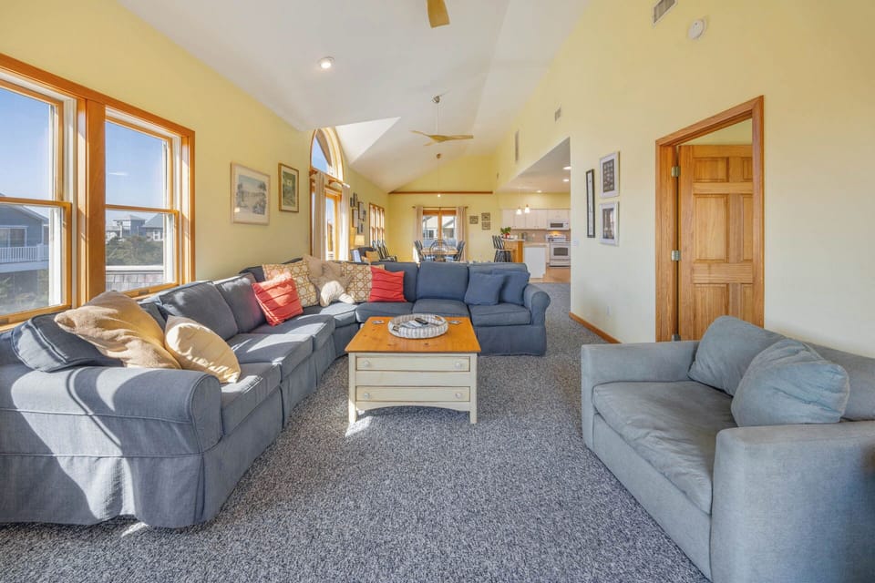 Surf or Sound Realty - 1116 - Sand N'At - Great Room -3