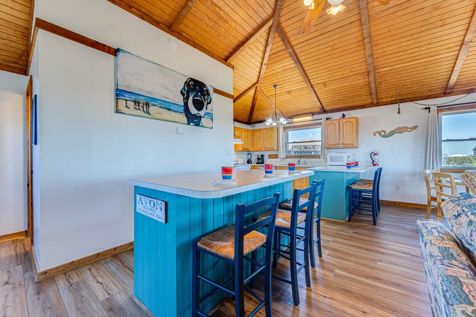 10-Surf-Or-SOund-Realty-1119-Beach Jam'n-Kitchen-1