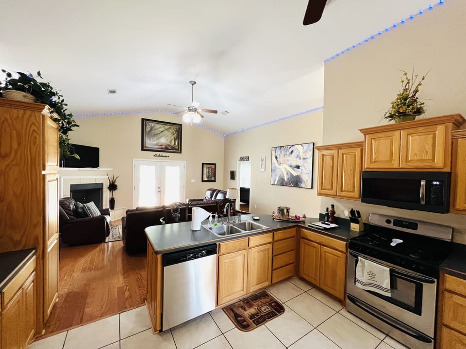 Kitchen/living room
