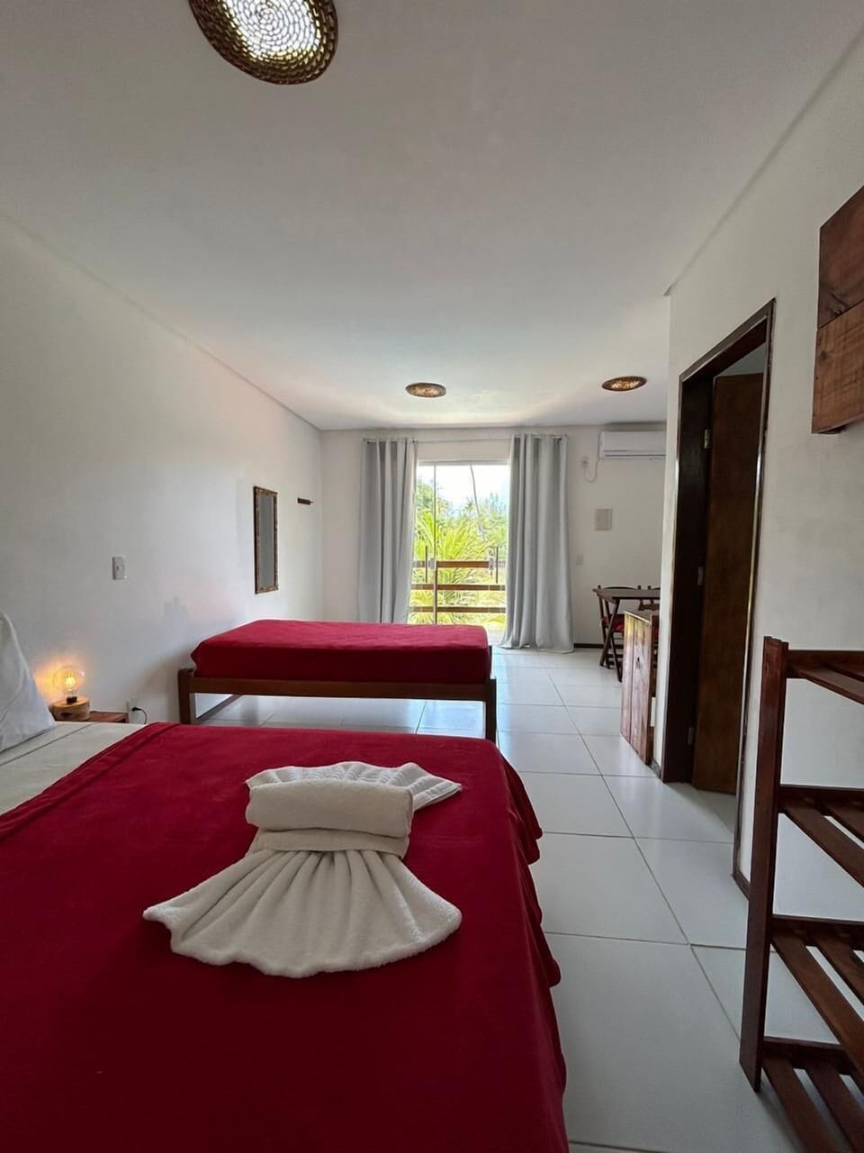 Standard Room | WiFi (free), bed sheets