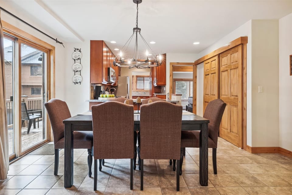 Dining Area - Mopey Moose Hideout - Breckenridge Vacation Rental