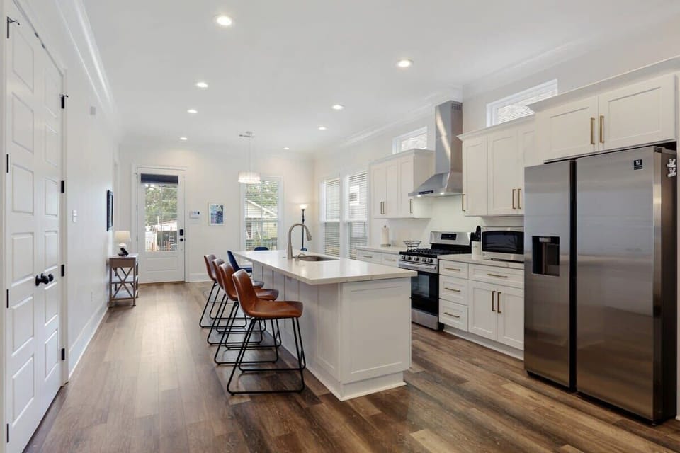 Fully-Equipped Kitchen