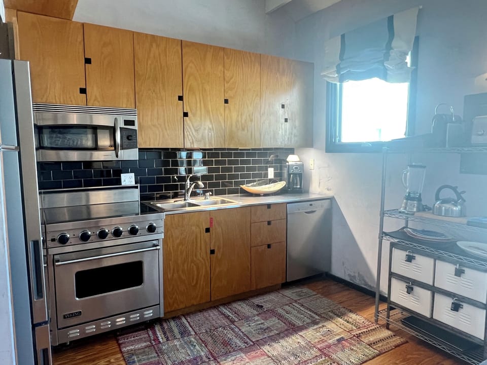 FULLY EQUIPPED KITCHEN ON SECOND STORY