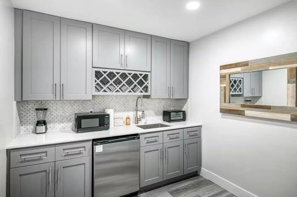 Easy meal prep with mini fridge, microwave, toaster & coffee station