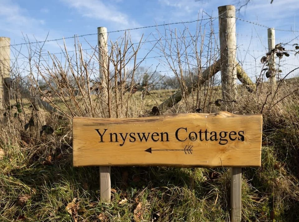Ynyswen Cottages
