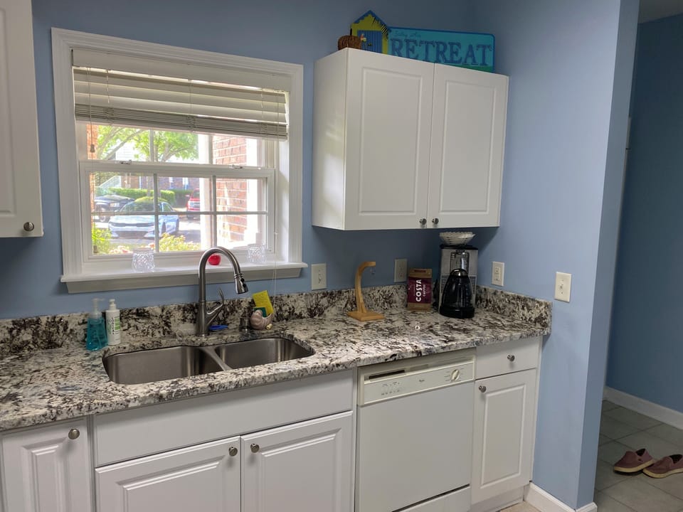 Nice sunny kitchen.