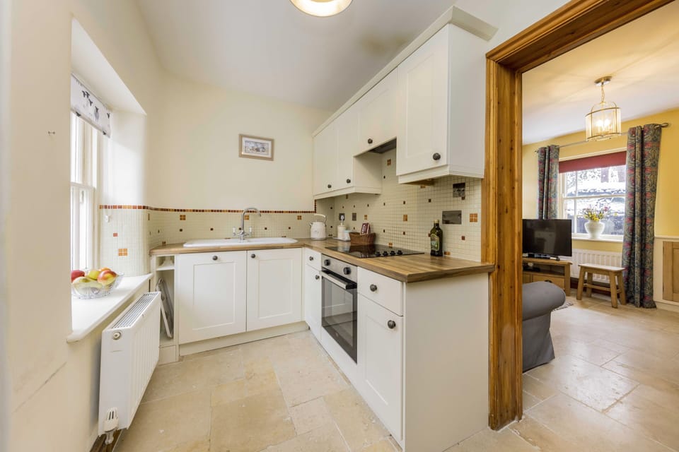 Cottage, 2 Bedrooms | Bed sheets