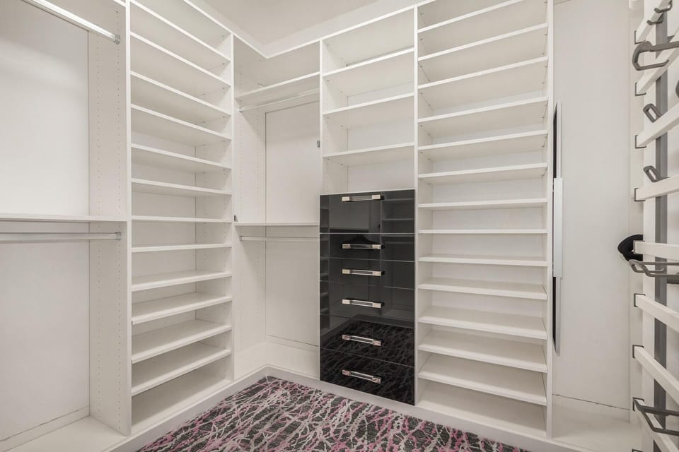 Primary Bedroom - Walk in Closet