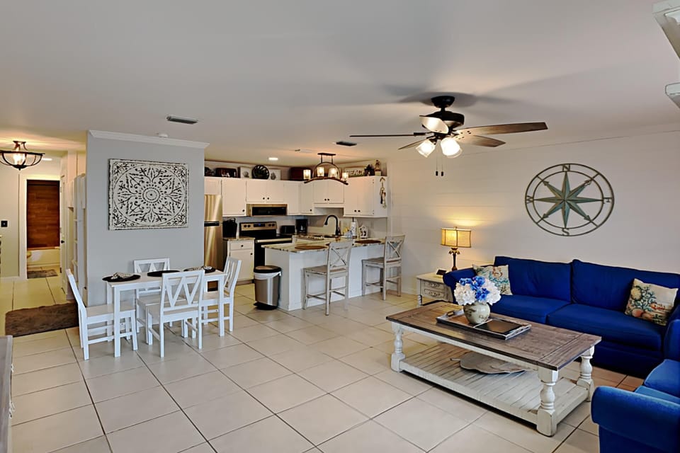 Condo, Multiple Beds, Patio (#E2) | Living area | TV