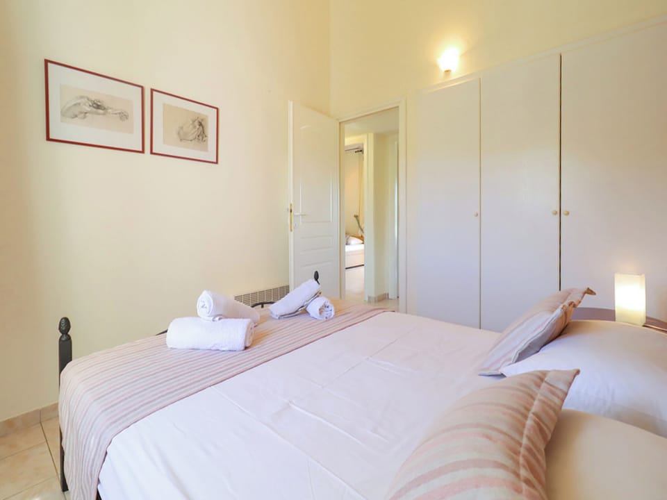 House, 4 Bedrooms, Balcony, Garden View | 4 bedrooms