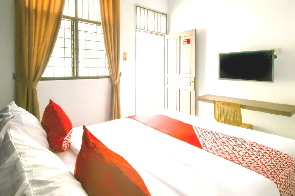 Standard Double Room | WiFi (free), bed sheets