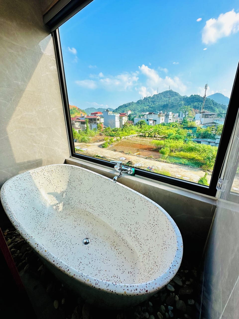Superior Bungalow, Bathtub, Garden View | Bathroom | Shower, hair dryer, slippers, bidet