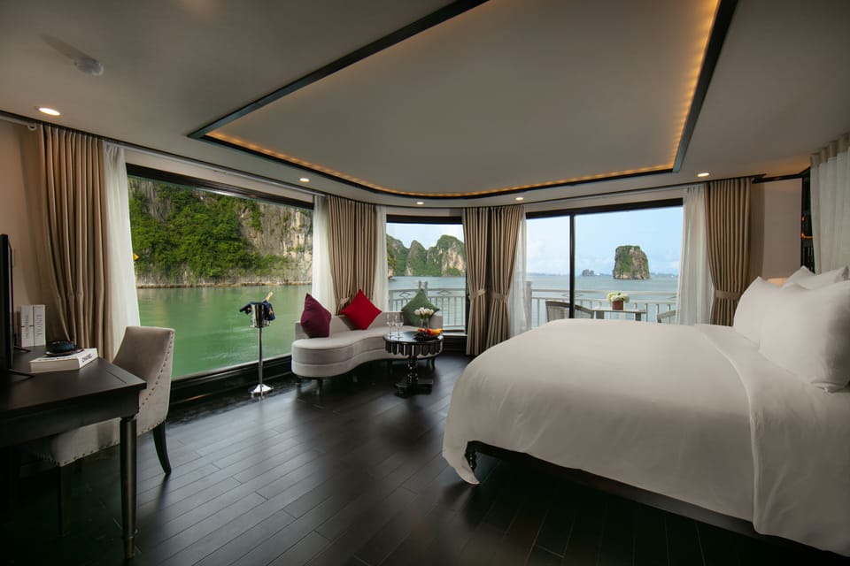 Royal Suite, Terrace | Minibar, in-room safe, desk, soundproofing