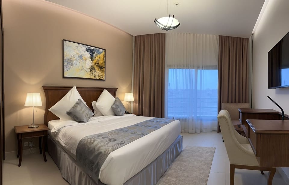 Premium bedding, pillowtop beds, minibar, in-room safe