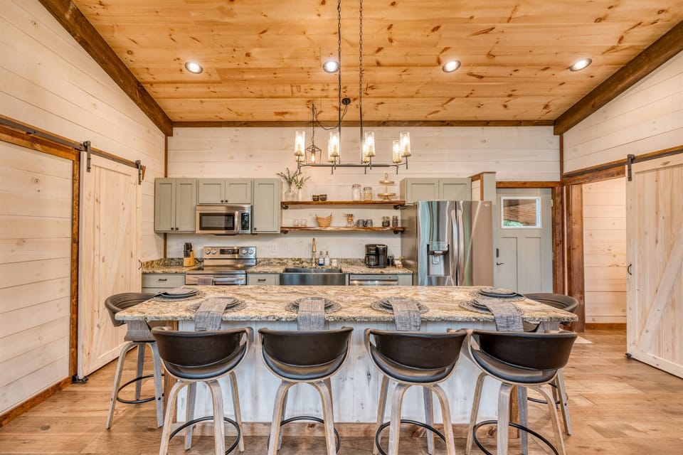 Brand new fully stocked kitchen.