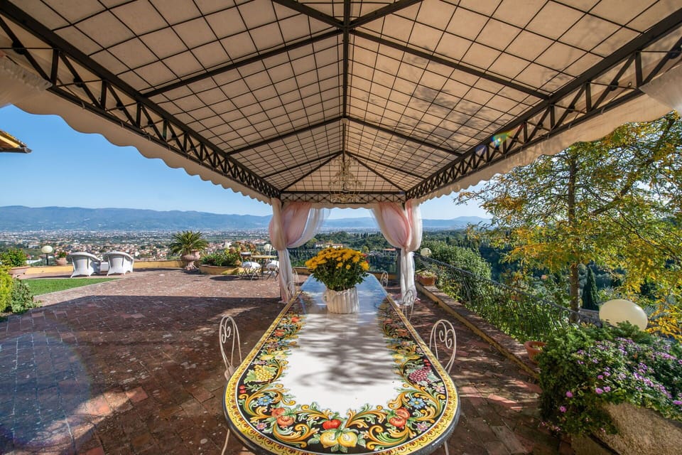 Activities, Amenities, Balcony / Terrace / Patio, Building Exterior, Facilities, Pool, Spring, Summer, Wellness