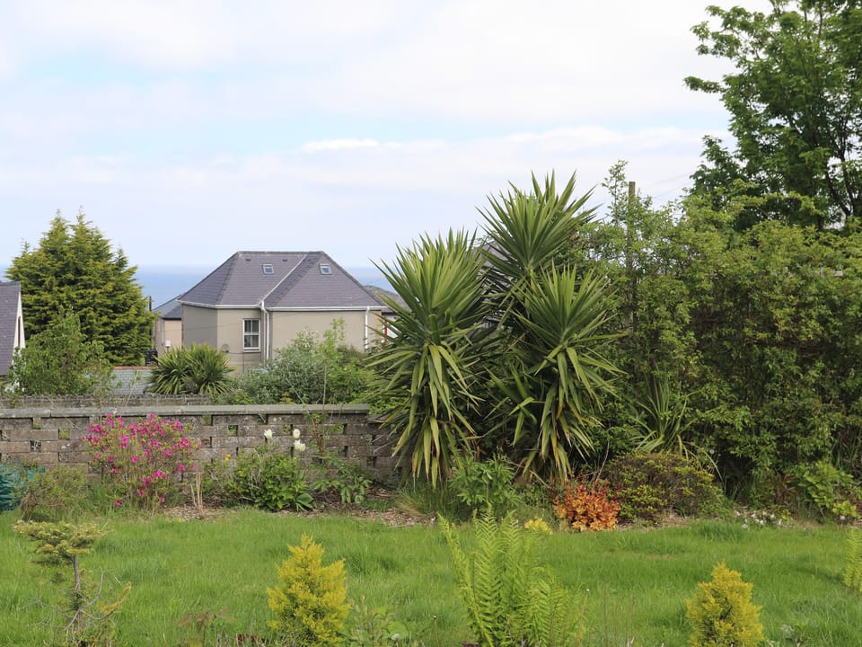Cottage | Exterior